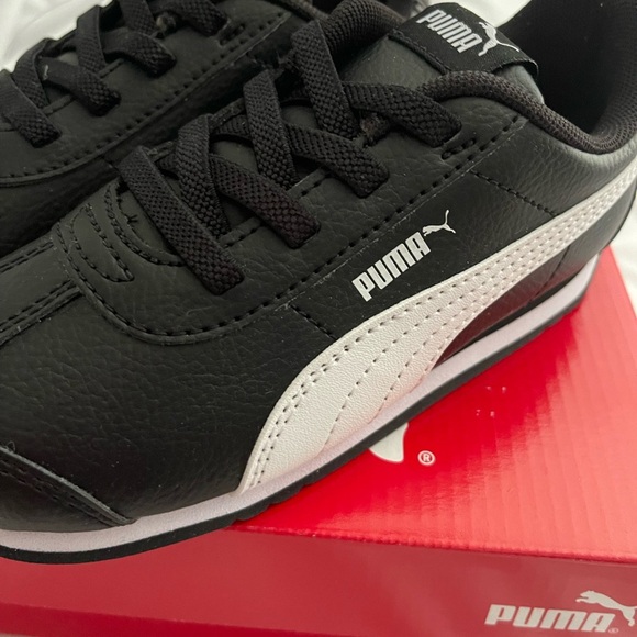 Brand New With Box Puma Turin Atheltic Sneakers Toddler Size 10 - Picture 3 of 7